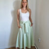 nola-tortfeher-kerek-nyaku-ujjatlan-basic-felso-7